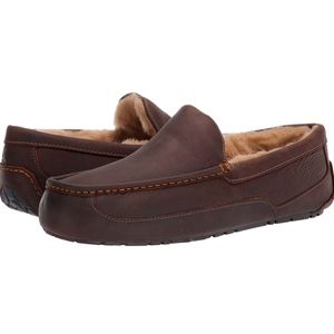 UGG Men's Ascot Slipper